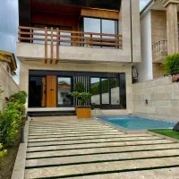 فروش خانه ویلایی ۲۲۰ متری ۴ خوابه در امام خمینی