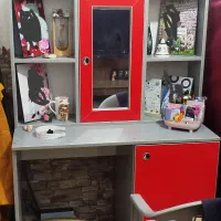 کمد و میز تحریر