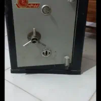 گاوصندوق نیاز به تعمیر