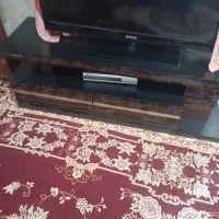 میز تلویزیون دو کشابه در حد نو ام دی آف