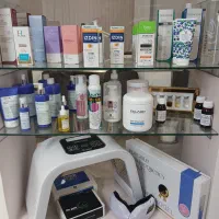 فیشال پوست جوانسازی و آبرسانی و رفع جوش و جای جوش|خدمات آرایشگری و زیبایی|اصفهان, رکن الدوله غربی|دیوار