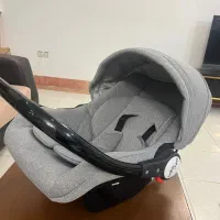 کریر نوزاد سالم و تمیز