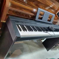 فروش پیانو پرتابل یاماها P45 همراه پایه و پدال