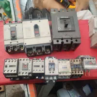 کنتاکتور کیلید کمپک کنترل و فاز وبار