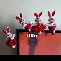 عروسک نمد دیوار کوب