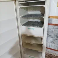 دو عدد یخچال و فریزر