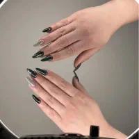 آموزش و کاشت تخصصی ناخن فقط 330