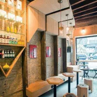 مغازه-های-متعددی-برای-اجاره-داریم