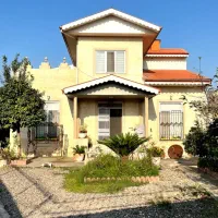 ۴۲۷ متر زمین ، ۲۲۵ متر دوبلکس( جاده انزلی ، گرفم )