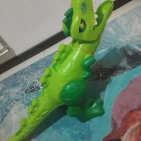 همه عروسکها در حد نو می‌باشد