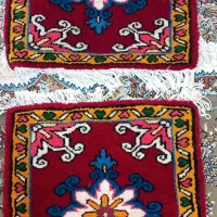 رو صندلی دستبافت