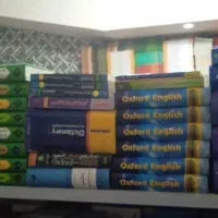 انواع کتاب رمان، تاریخی، روانشناسی، زبان|کتاب و مجله ادبی|اصفهان, کوی گلزار|دیوار