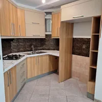 آپارتمان ۷۰ متری، دوخوابه، همکف در خ کرمان شمالی
