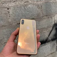 ایفون xs
