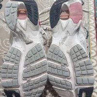 کفش کتانی تمیز سایز36 و37 زنانه خارجی|کیف، کفش، کمربند|سبزوار, باهنر|دیوار