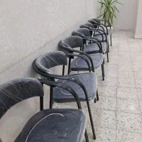 6عدد صندلی سالم در حد نو