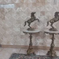 دو عددمجسمه برنجی اسب با دو عدد پایه برنجی