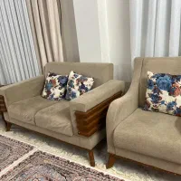 مبل ۷ نفره با میز عسلی