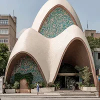 فروش-ویلایی-خیابان-صفا-سمت-بهار-230متر