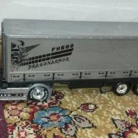 فوری ۳ عدد ماشین اسباب بازی