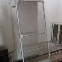 در توری آلمینیومی