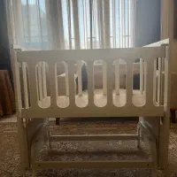 تخت کنار مادر گهواره ای|تخت و صندلی بچه|کرج, شهرک اوج|دیوار