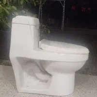 توالت فرنگی نو
