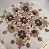 رومیزی دستدوز هندی