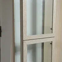 میز و کمد