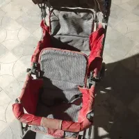 کالسکه دوقلو