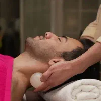 ماساژ در محل