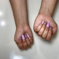 کاشت ناخن رشت‌ تخفیف تبلیغ پیج‌و کارم