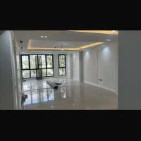 ۱۸۰ متر مرزداران، گلدیس، ساختمان جنوبی