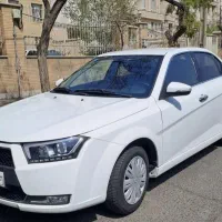 راننده با ماشین دنا اتومات اماده همکاری هستم