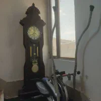 ساعت ایستاده ....درحد خیلی نو