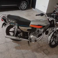 هندا 200 کاربرات