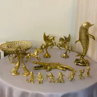 مجسمه برنجی