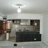 نقاش و نقاشی ساختمان