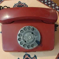 تلفن رومیزی قدیمی