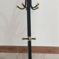 چوب لباسی پایه دار