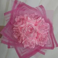 دسته گل و باکس رز ربانی