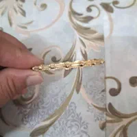 النگو طلا ۲۰۰ بالای تابلو(۷ گرم)