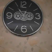 ساعت دیواری