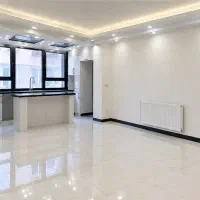 ۸۲ متر  کلید نخورده / تجهیز کامل