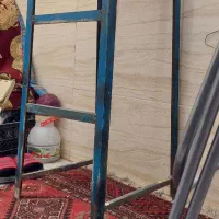 فروش فوری نردبان دوطرفه چهارپایه اهنی