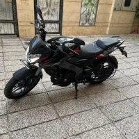 موتور ns 200 مدل ۱۴۰۵