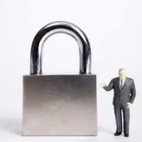 قفل آویز  و کتابی  در سایزهای مختلف   حرفه ای