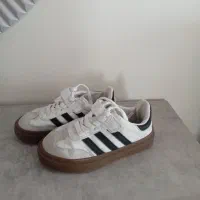 کفش اسپرت سایز ۳۲|کفش و لباس بچه|هشتگرد, فاز ۷ مهستان|دیوار