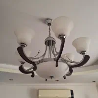 لوستر روشن|لوستر و چراغ آویز|رشت, چمارسرا|دیوار