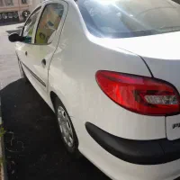 ۲۰۶.  اس دی مدل ۹۴ وی هشت|خودرو سواری و وانت|ملایر, |دیوار